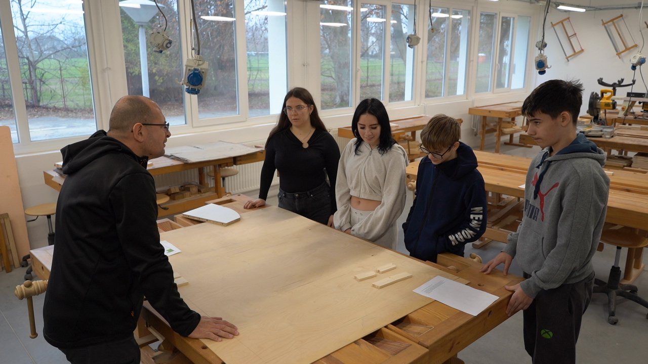 Pályaorientációs vetélkedő Jókai szellemiségével fűszerezve